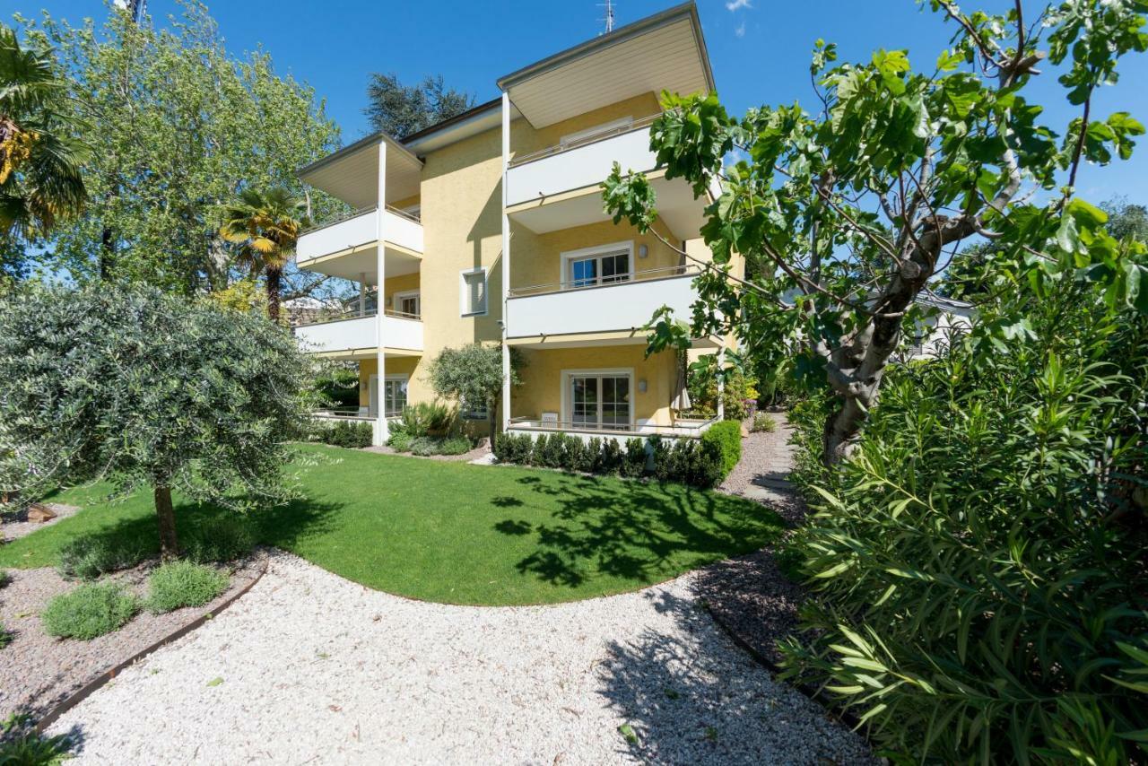 Aparthotel Majense 2*